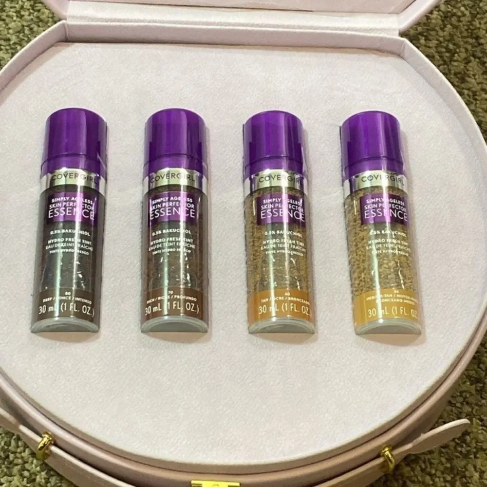 COVERGIRL Clean Fresh Skin Milk with Purple Accents Set Box New